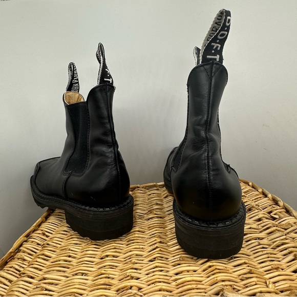 John Fluevog Black Leather Chelsea Boots - Picture 4 of 7